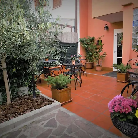 La Casina Guest house